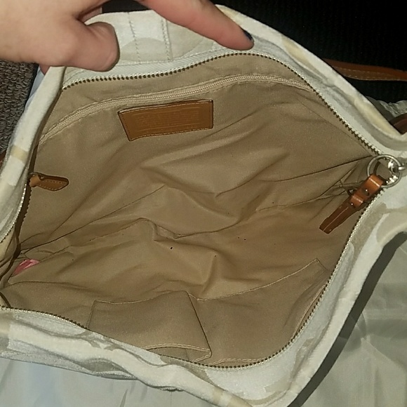 Authentic Coach purse - Picture 3 of 8